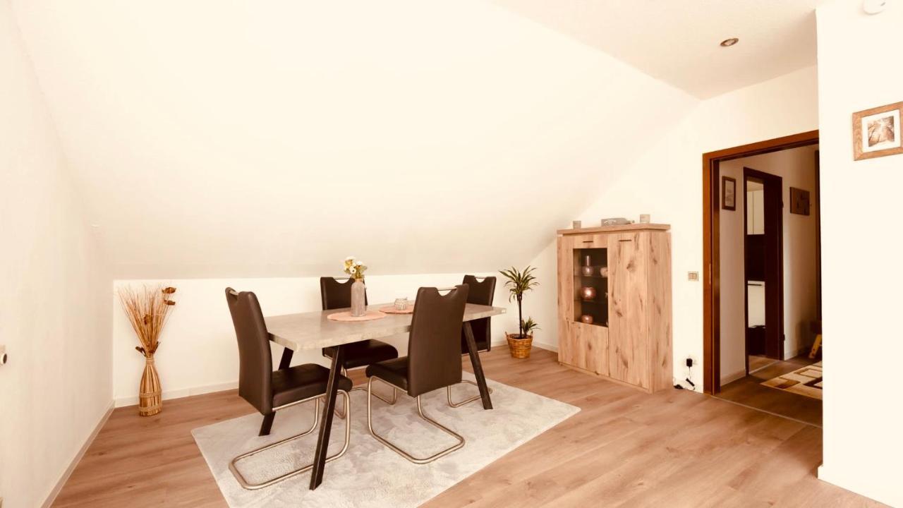 3,5-Zimmer Inkl Arbeitsplatz, Wlan & Free Netflix, Amazon-Free Parken Vollausgestattete Wohnung, 24H Check In Hamm  Esterno foto