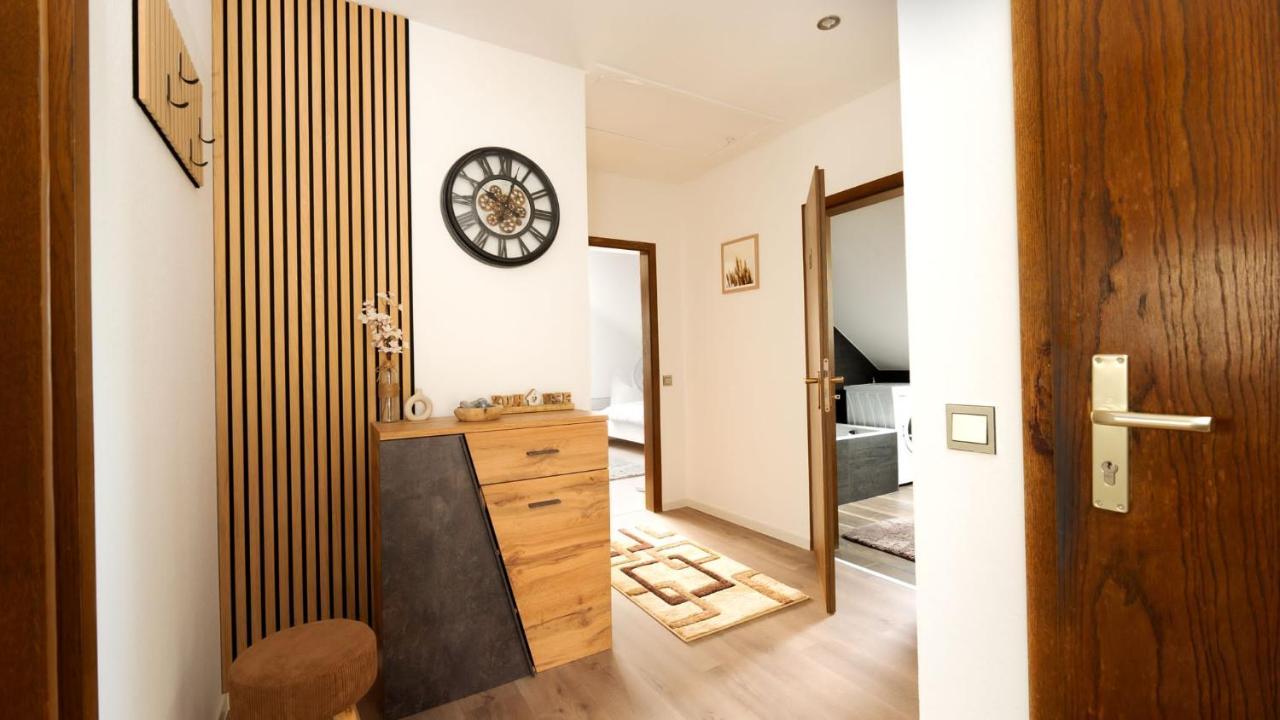3,5-Zimmer Inkl Arbeitsplatz, Wlan & Free Netflix, Amazon-Free Parken Vollausgestattete Wohnung, 24H Check In Hamm  Esterno foto